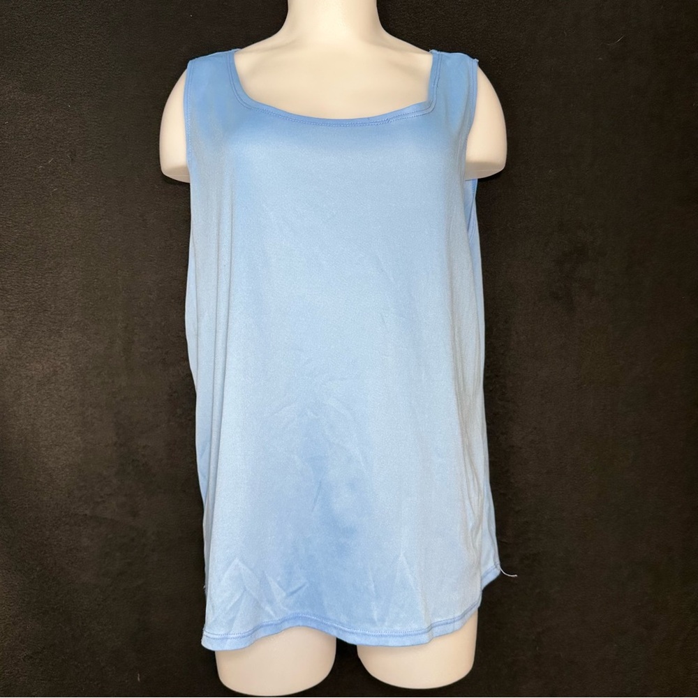 Women's 2X Light Blue Loose Scoop Neck Tank Top - Notations